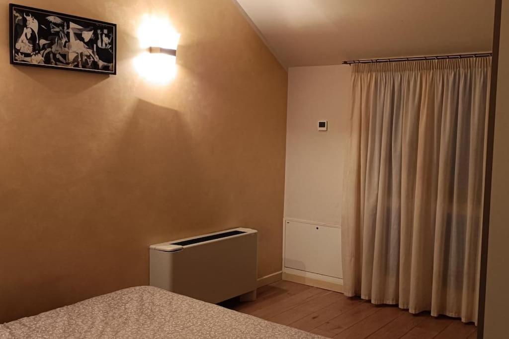 Central Terrace Escape With Jacuzzi Timișoara Zewnętrze zdjęcie