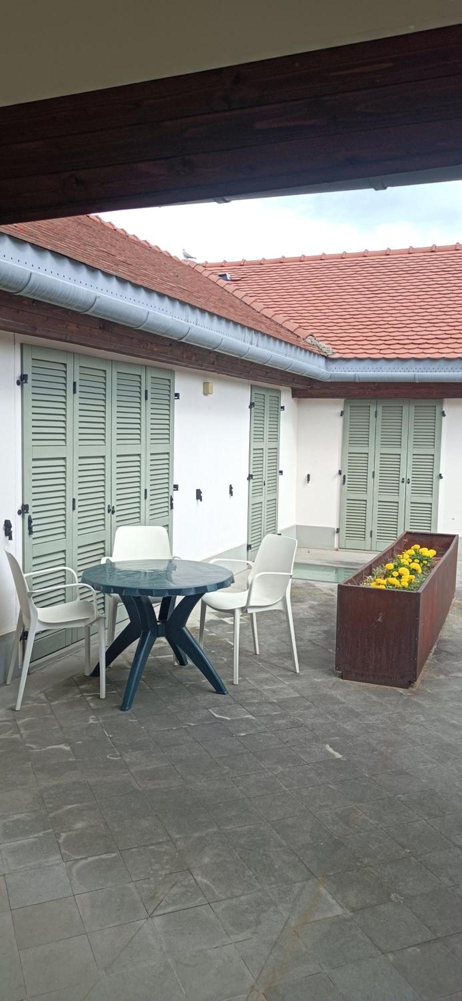 Central Terrace Escape With Jacuzzi Timișoara Zewnętrze zdjęcie